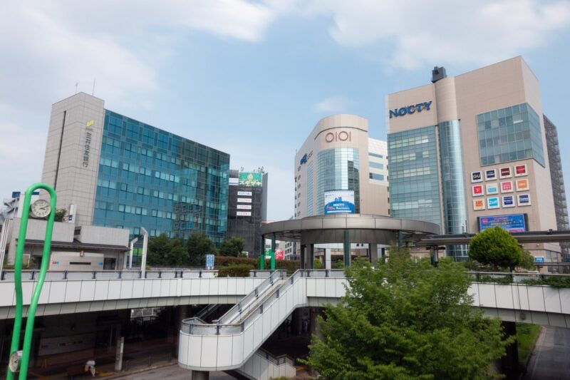 川崎市高津区の溝の口駅前